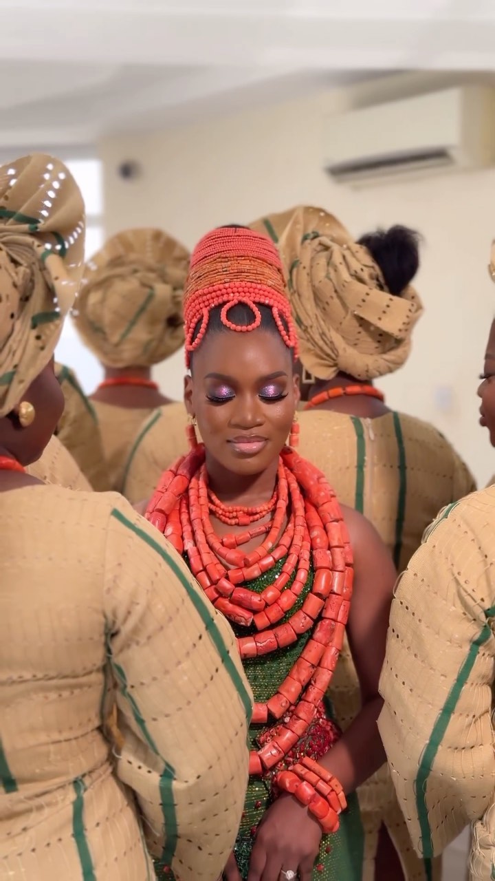 This Yoruba Bride and Her Squad Served a Beautiful Mix of Style & Culture